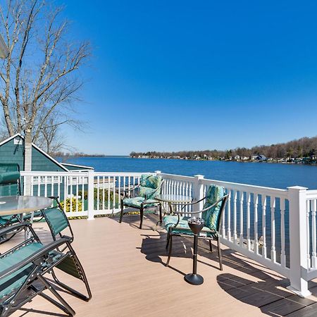 Waterfront Wolcott Vacation Rental With Deck And Views Exteriér fotografie