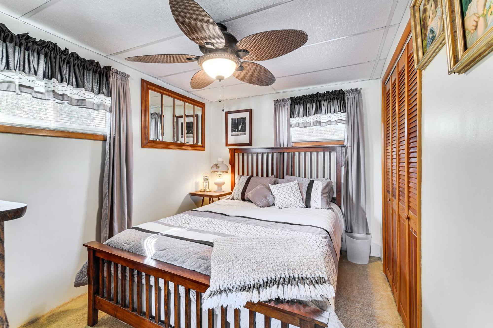 Waterfront Wolcott Vacation Rental With Deck And Views Exteriér fotografie