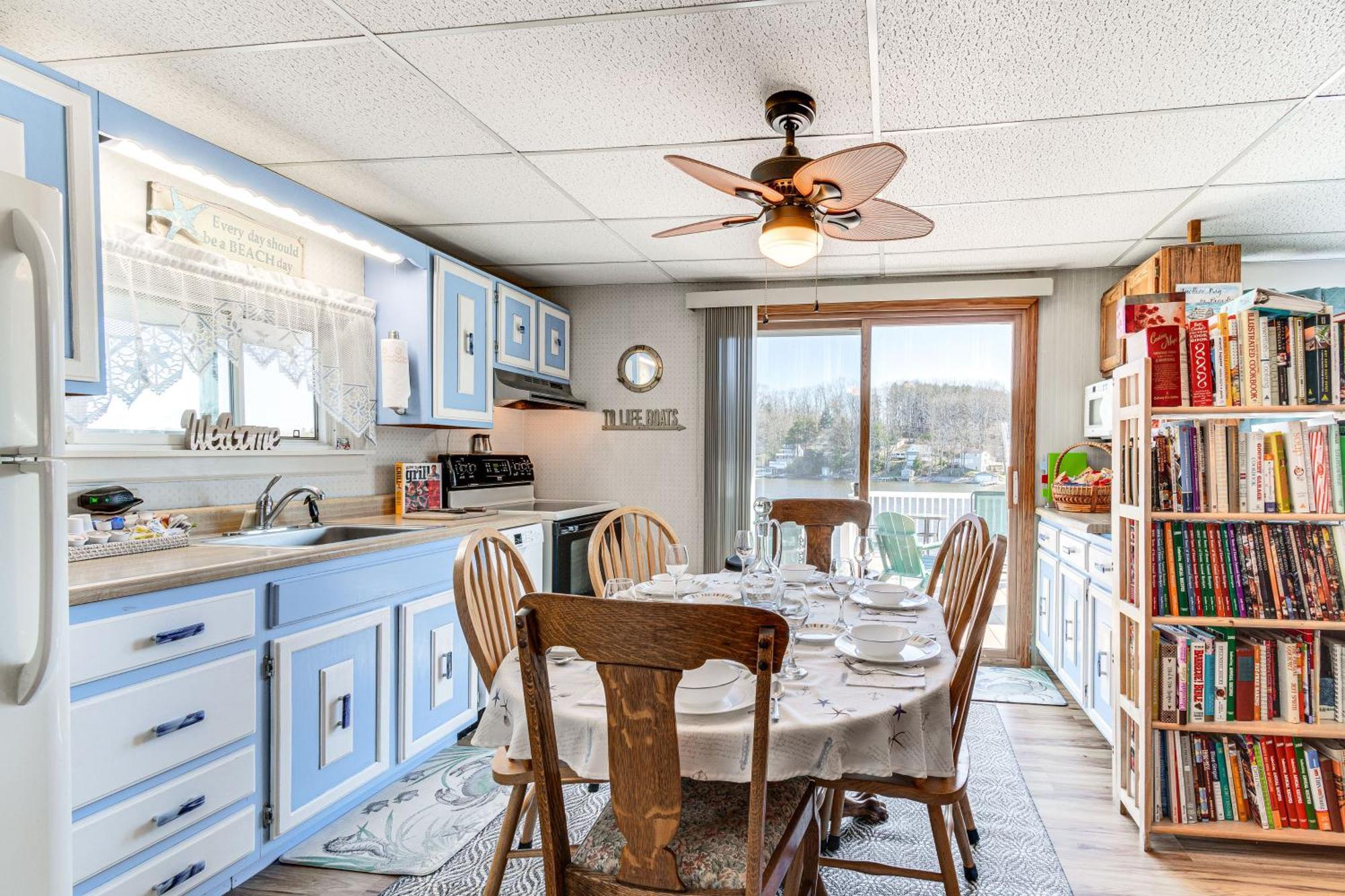 Waterfront Wolcott Vacation Rental With Deck And Views Exteriér fotografie